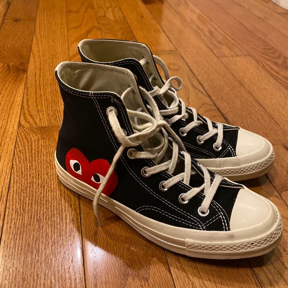 Comme des garcons play